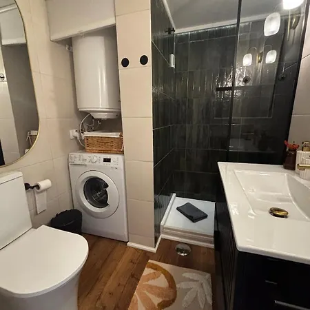 New - Luxury Beach Front דירה *